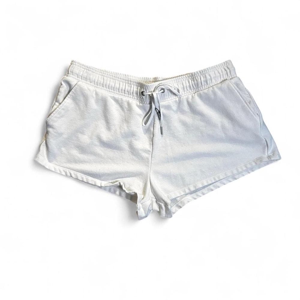 Auden soft and cozy white sweater sweatshorts  shorts Size L